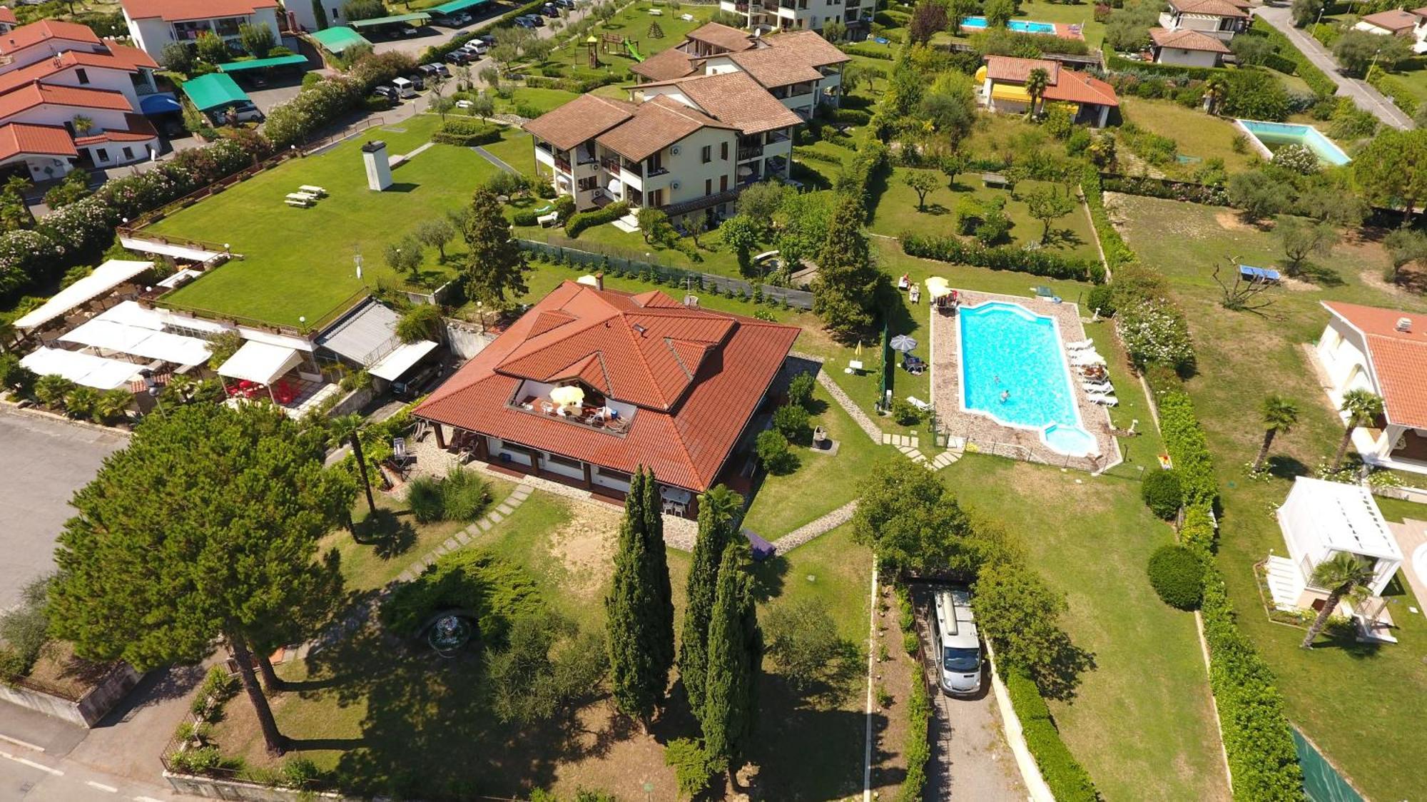 Italsol Residence Riai Moniga del Garda Cameră foto