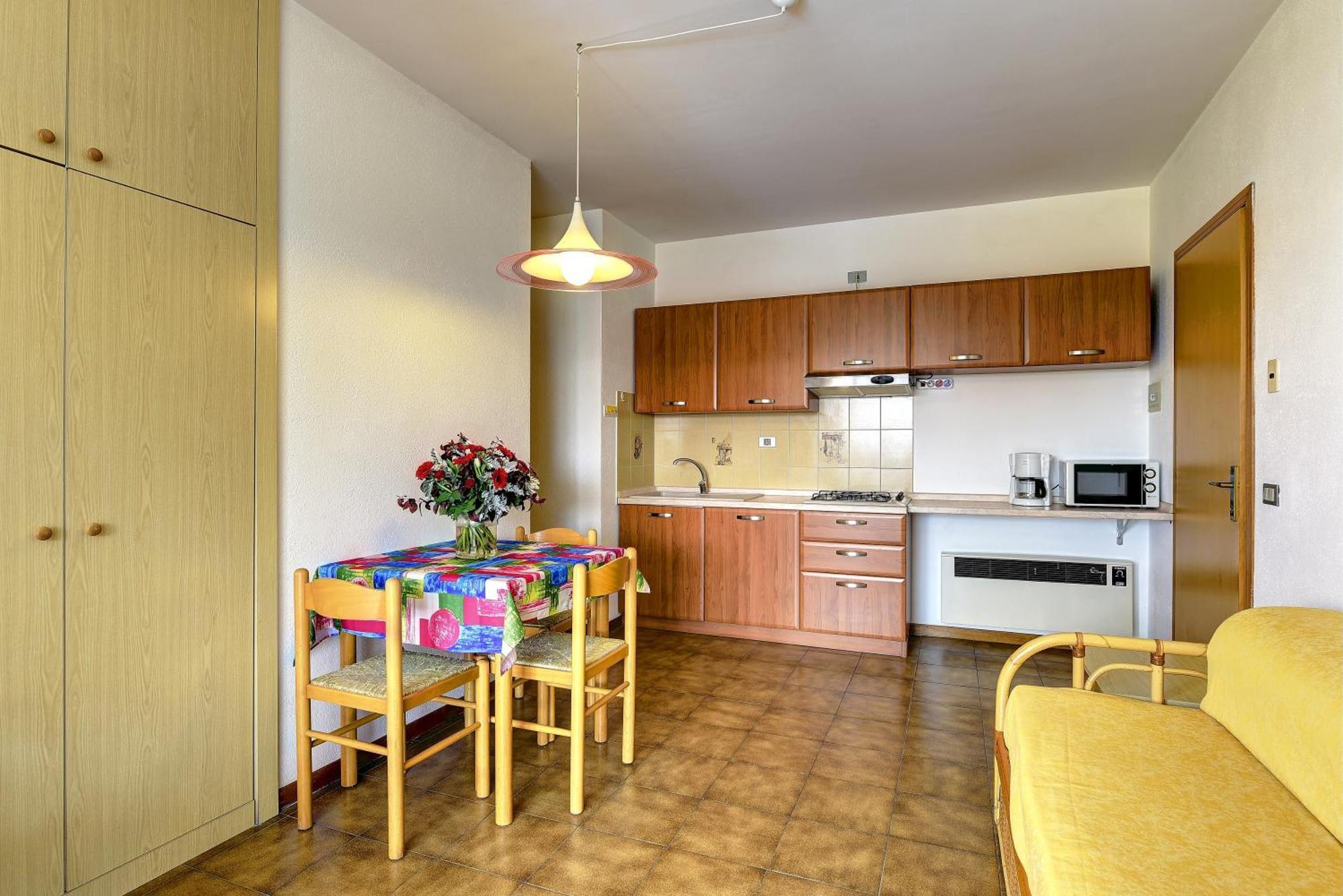 Italsol Residence Riai Moniga del Garda Cameră foto